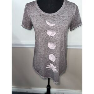 Maurices Moon Phases Graphic Short Sleeve Tee Size Small